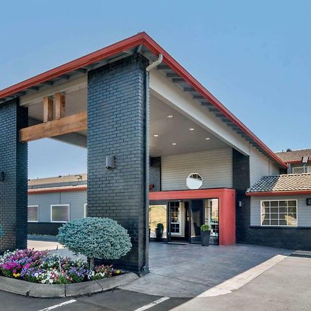 Comfort Inn Columbia Gorge The Dalles Bagian luar foto