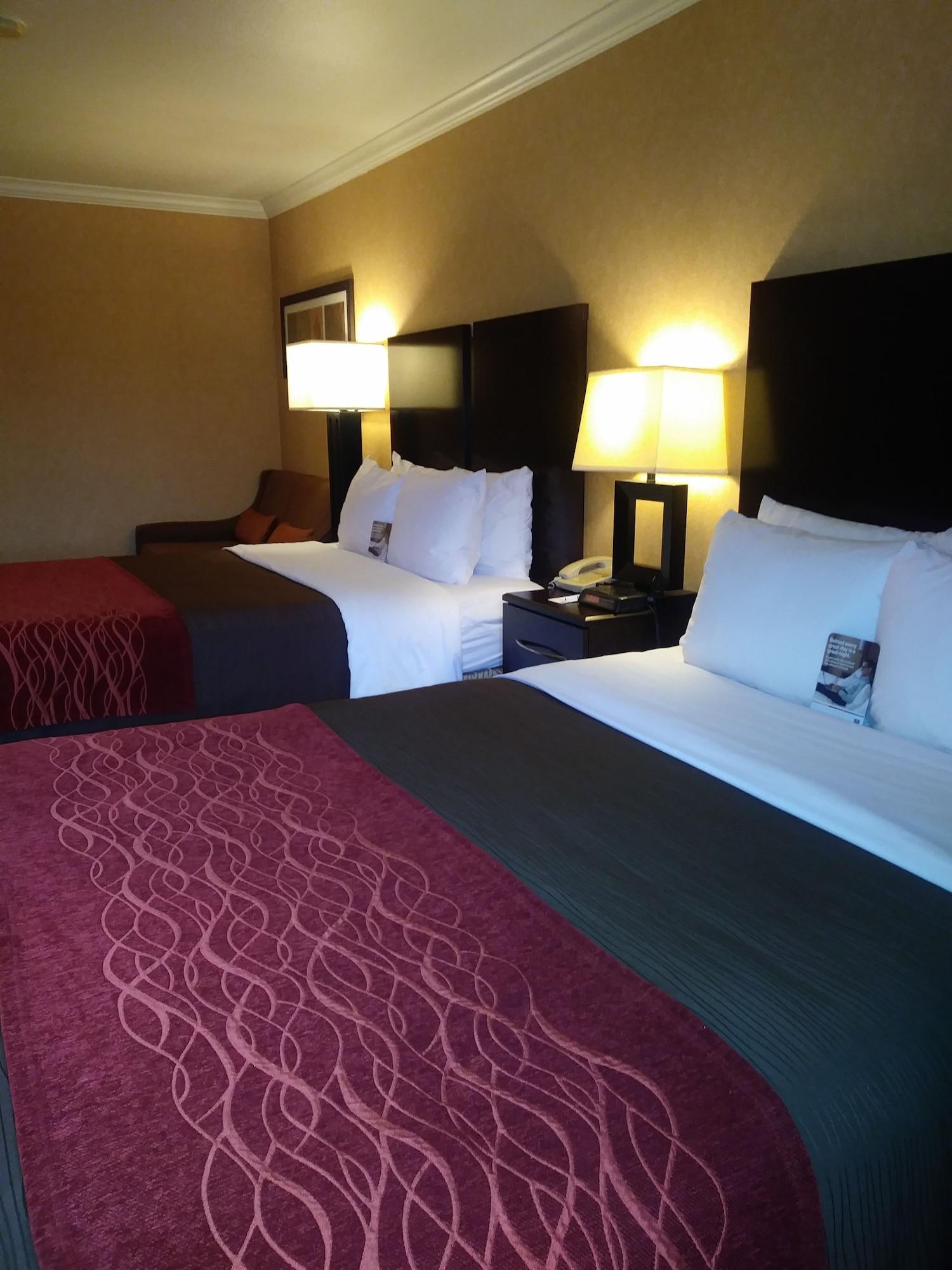 Comfort Inn Columbia Gorge The Dalles Bagian luar foto