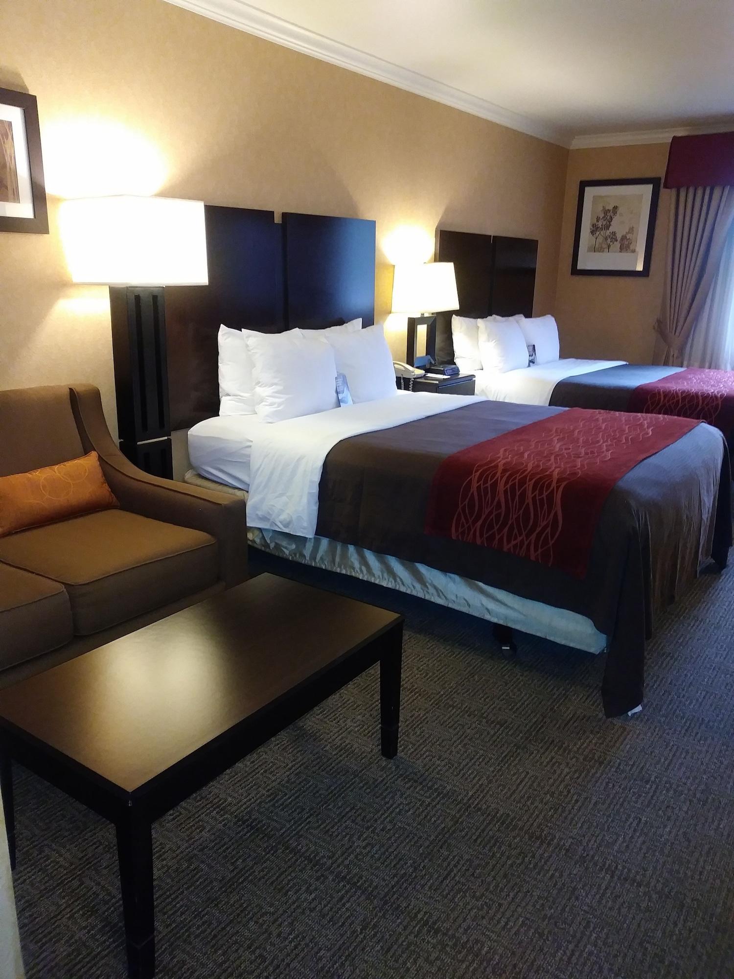Comfort Inn Columbia Gorge The Dalles Bagian luar foto