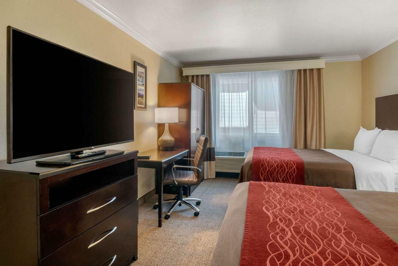 Comfort Inn Columbia Gorge The Dalles Bagian luar foto