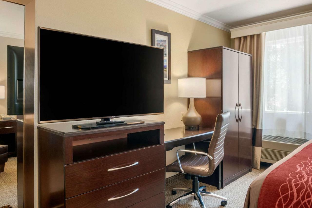 Comfort Inn Columbia Gorge The Dalles Bagian luar foto