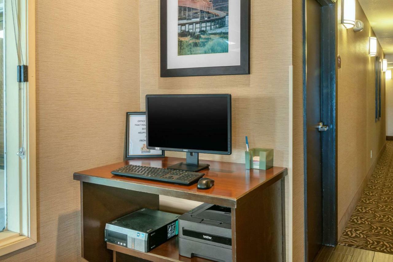Comfort Inn Columbia Gorge The Dalles Bagian luar foto