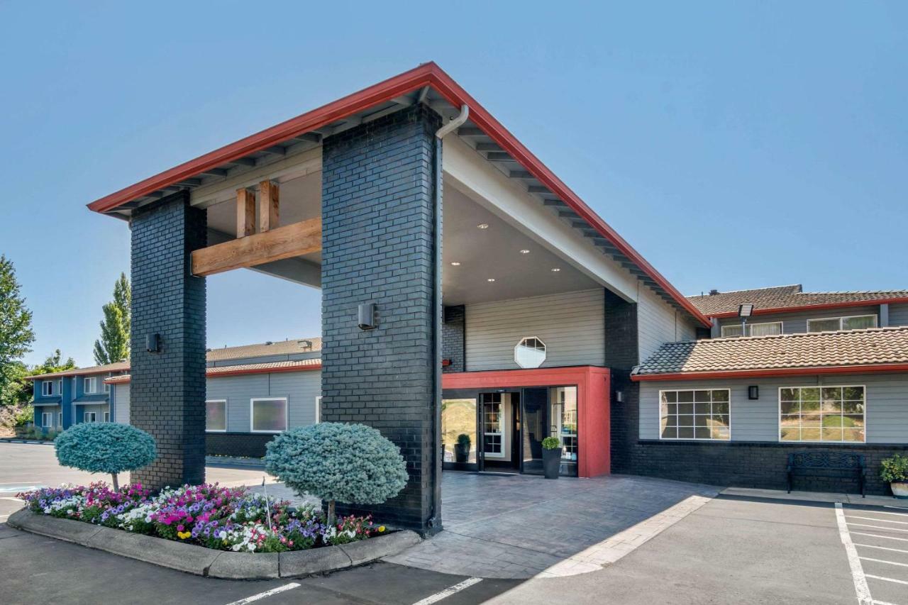 Comfort Inn Columbia Gorge The Dalles Bagian luar foto
